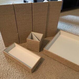 Target Threshold Desk organizer set 7pc. EUC/Like New